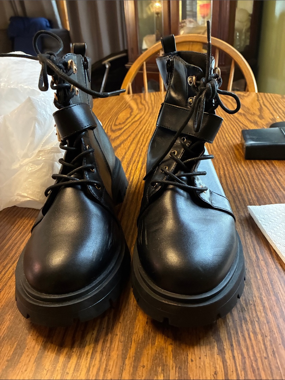 Combat boots